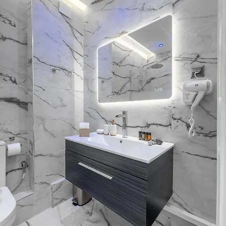 Acropolis Cozy *
