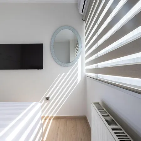 Acropolis Cozy Apartment *