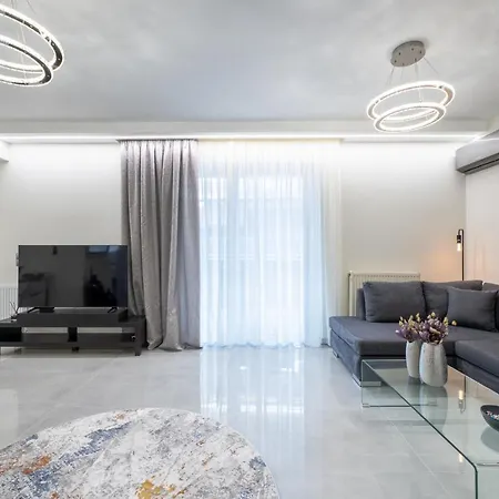 Acropolis Cozy